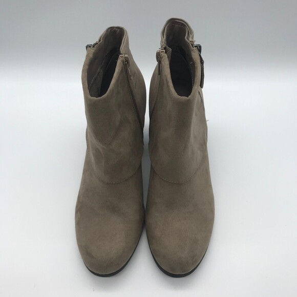 Madden Girl Tan Heeled Boots - Picture 5 of 9